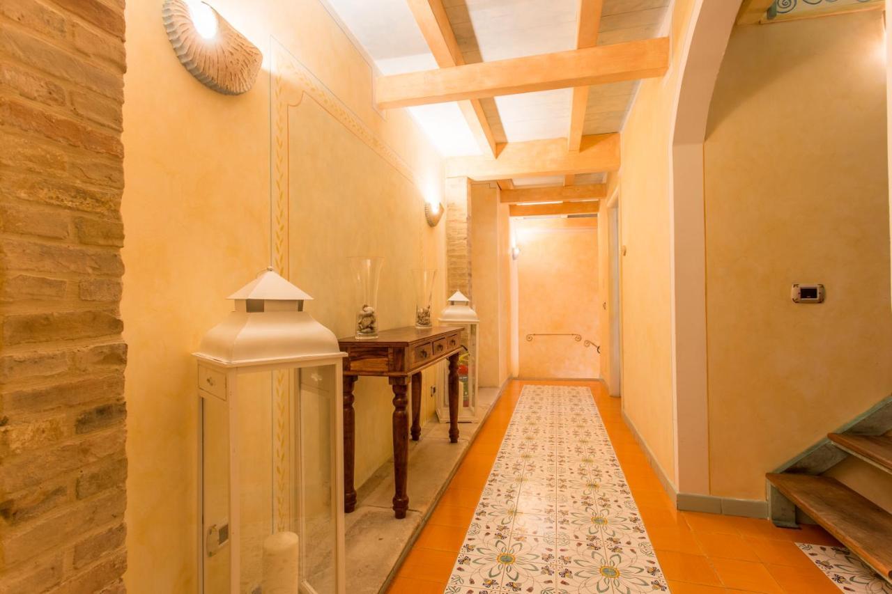 Residenza Sveva Bed & Breakfast Термоли Екстериор снимка