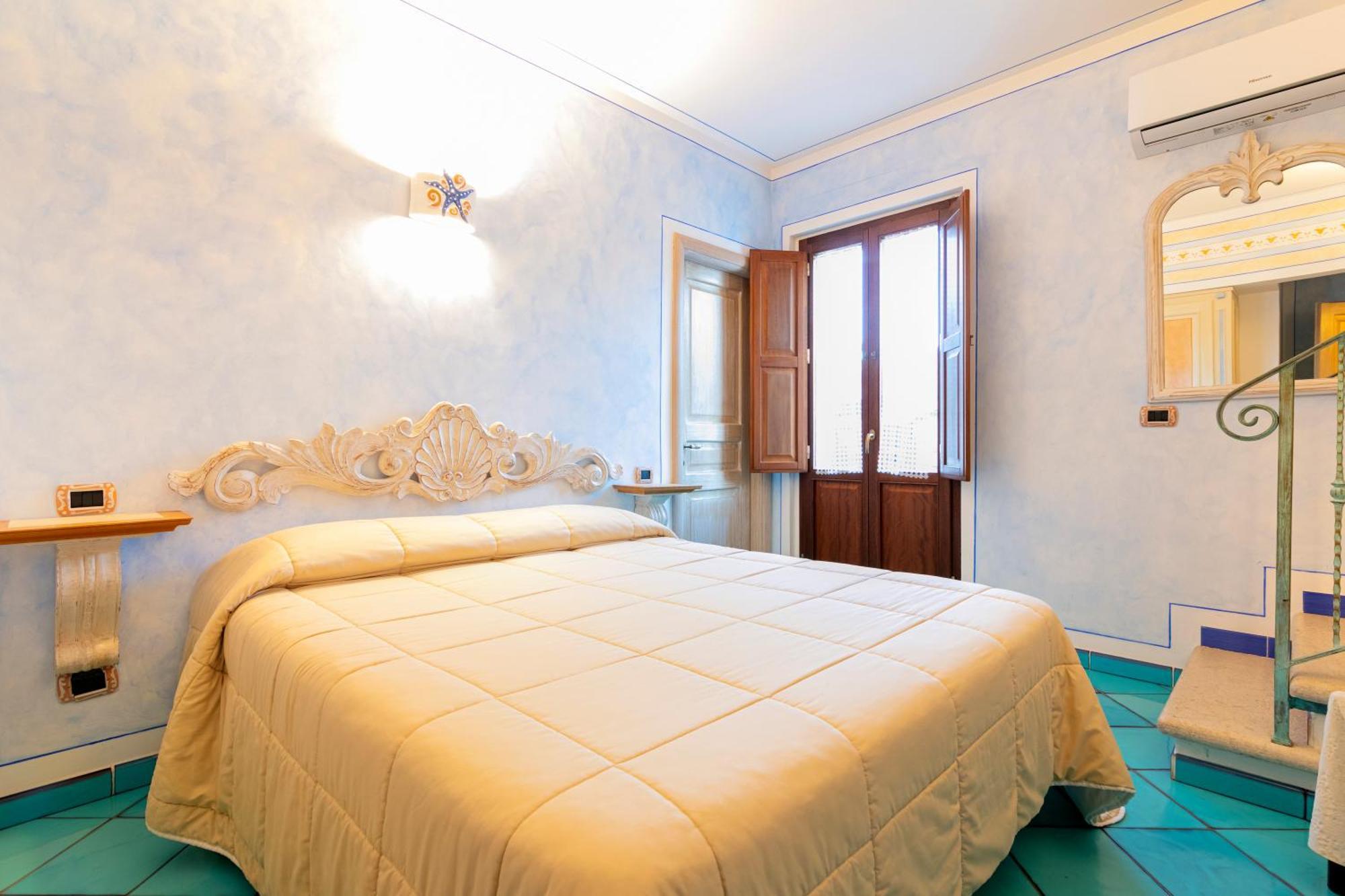 Residenza Sveva Bed & Breakfast Термоли Екстериор снимка