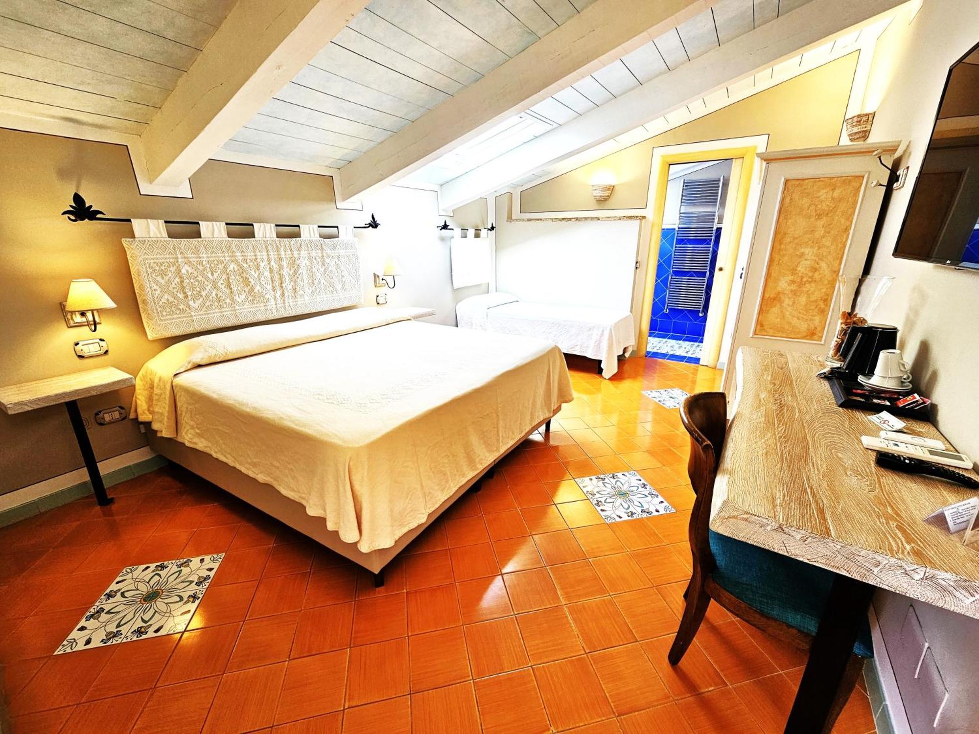 Residenza Sveva Bed & Breakfast Термоли Екстериор снимка