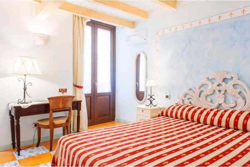 Residenza Sveva Bed & Breakfast Термоли Екстериор снимка